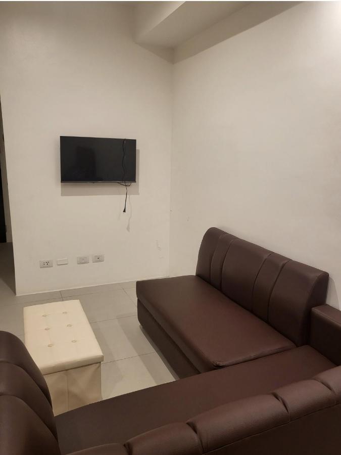 Spacious Minimalist Studio At Matina Enclaves ダバオ　シティ エクステリア 写真
