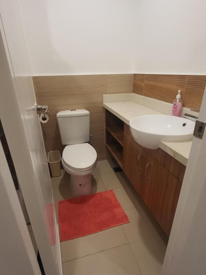 Spacious Minimalist Studio At Matina Enclaves ダバオ　シティ エクステリア 写真