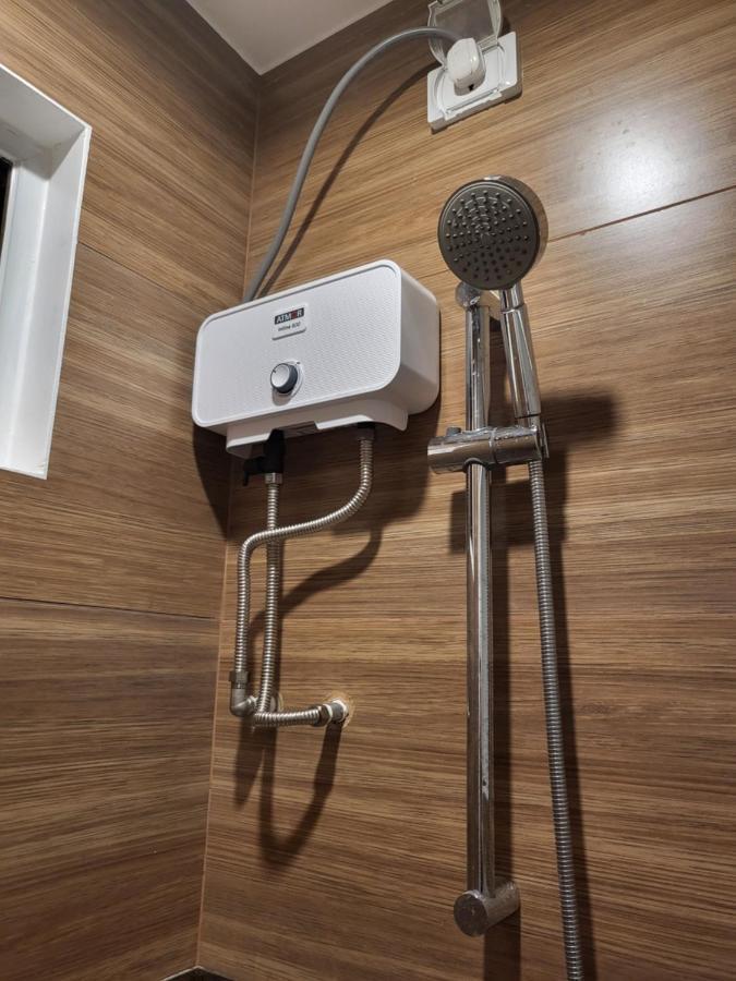 Spacious Minimalist Studio At Matina Enclaves ダバオ　シティ エクステリア 写真